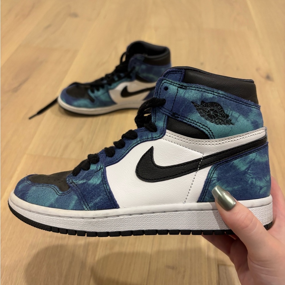 Nike Air Jordan Blue and Black High-Tops